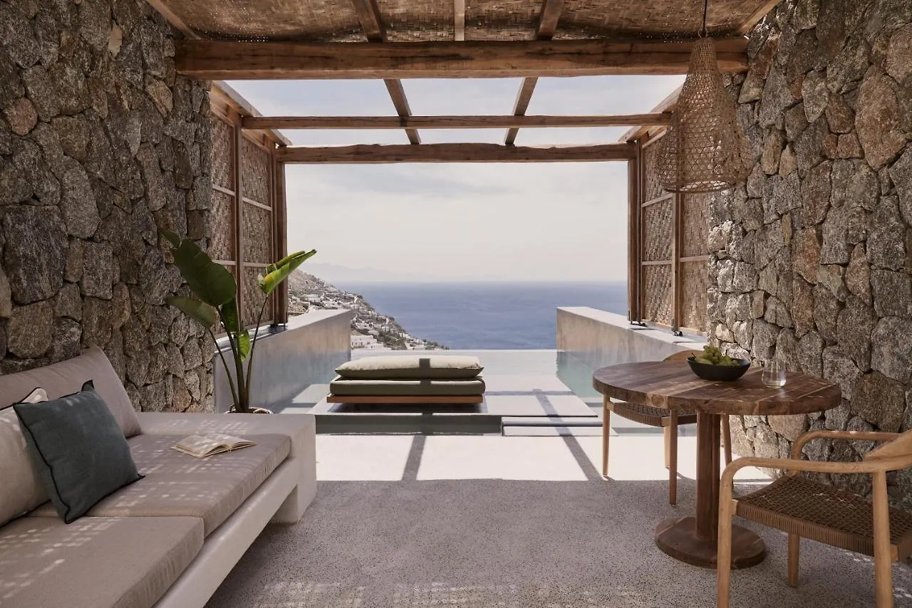 Archipelagos All Suites Elia